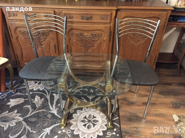 маса с два стола