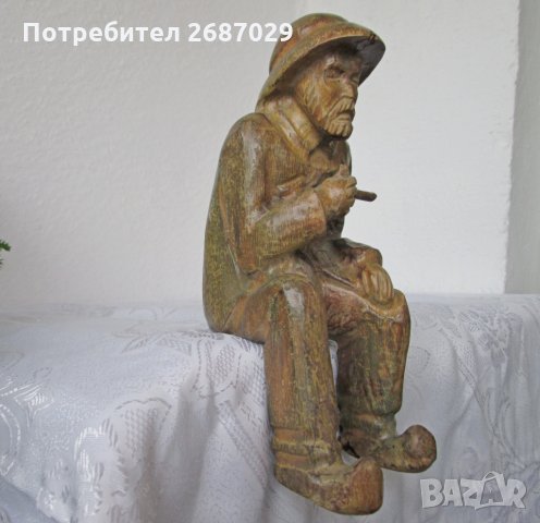 Хемингуей -  Дърворезба стара седнала фигура на мъж, снимка 2 - Статуетки - 29576746