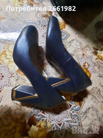 Тъмносини обувки на ток - естествена кожа