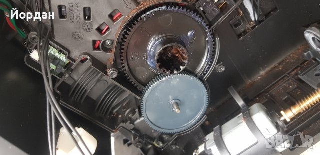 Мотор редуктор + зъбни колела за Saeco GranBaristo! , снимка 3 - Кафемашини - 42849546