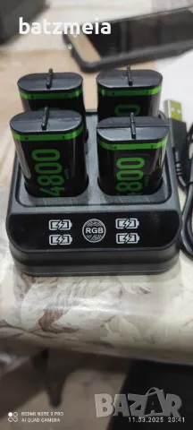 Зарядно устройство с 4x4800mWh акумулаторна батерия за Xbox One/Series X|S,, снимка 3 - Аксесоари - 49454891