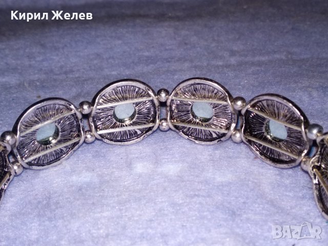 ПОСРЕБРЕНА ЛАКИРАНА АР ДЕКО СТИЛ КРИСТАЛНА ОРНАМЕНТИРАНА ГРИВНА с МАГНИТНА ЗАКОПЧАЛКА 38028, снимка 8 - Гривни - 40837056