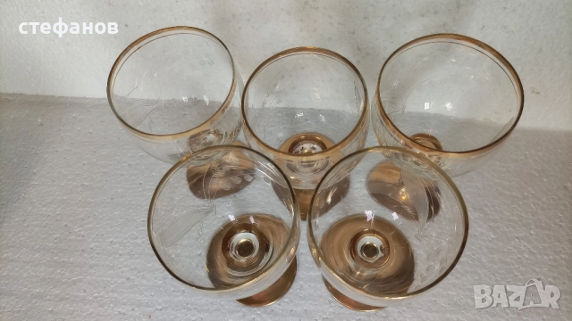 Страхотни чаши за вино или контцентрат, позлата, ръчна гравюра, столче, 5 бр, снимка 5 - Чаши - 52750352