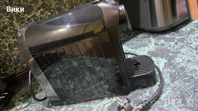 Нова кафе машина - използвана 2-3 пъти, снимка 3 - Кафемашини - 52025195