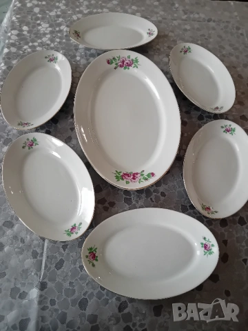 Стар сервиз от порцелан с рози, завод Дянко Стефанов, снимка 3 - Антикварни и старинни предмети - 53880757