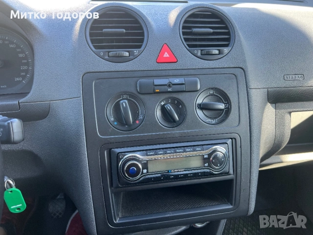 Vw Caddy 1.9TDI 105kc.Клима, снимка 7 - Автомобили и джипове - 54332858