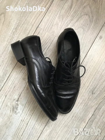 Обувки оксофрдки Massimo Dutti 37, снимка 3 - Дамски ежедневни обувки - 52549677