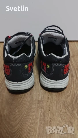 работни обувки Jalas, снимка 3 - Дамски ежедневни обувки - 50983635