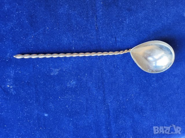 черпак за сос  ( 2 броя) + малко черпаче и 6 дълги "осукани" лъжички , снимка 4 - Прибори за хранене, готвене и сервиране - 40054648