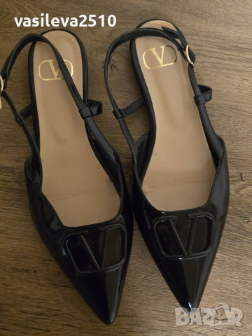 Valentino Garavani дамски обувки от естествена кожа , снимка 6 - Дамски ежедневни обувки - 53892274