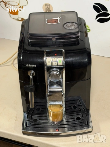 Кафемашина кафе автомат Saeco Syntia с гаранция, снимка 2 - Кафемашини - 53208238