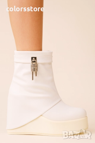 Боти на платформа - бяла кожа - DHG55 