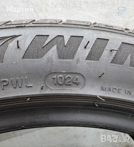 Гуми 235/45/17 , снимка 2 - Гуми и джанти - 54257690