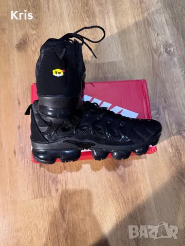 Nike VaporMax Shoes, снимка 4 - Маратонки - 56248888