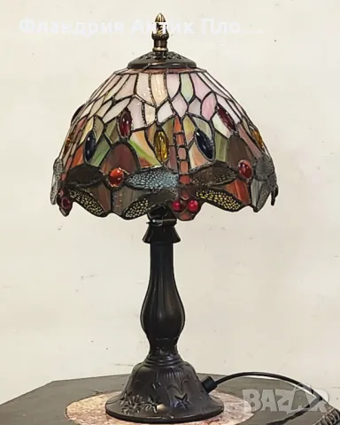 Настолна лампа в стил Тифани – „Червено водно конче“, снимка 5 - Настолни лампи - 49621670