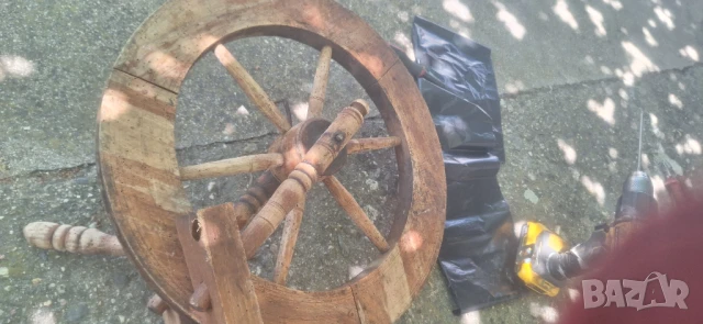 Два чакръка за предене, снимка 7 - Антикварни и старинни предмети - 50949277