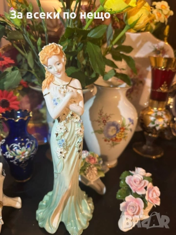 Coalport England  грациозна фигура от серията Spirits of Jewels - "Emerald" Код P2058, снимка 8 - Антикварни и старинни предмети - 53992652
