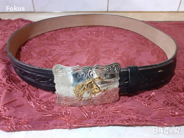 Стар американски кожен колан с посребрена тока катарама