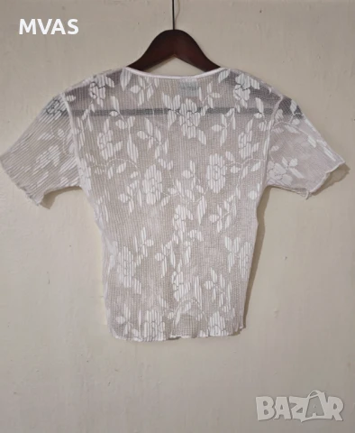 Нова дамски къс прозрачен бял топ S размер, снимка 2 - Тениски - 51068280