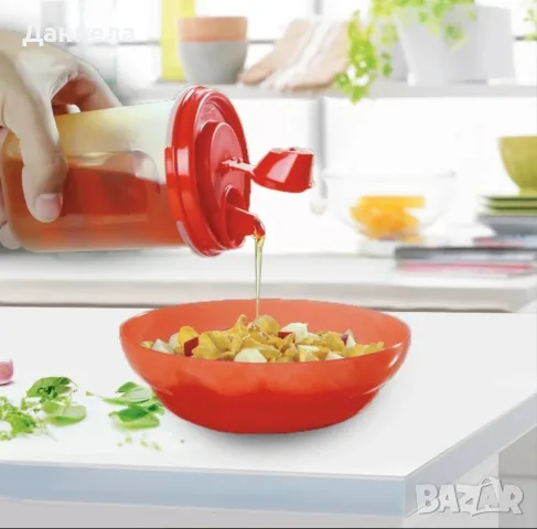Съд за течности Tupperware , снимка 6 - Кутии за храна - 56498484