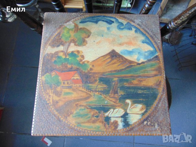 Голяма ръчно рисувана пирографирана кутия