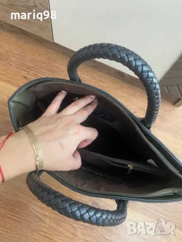Дамска чанта, снимка 3 - Чанти - 48054884