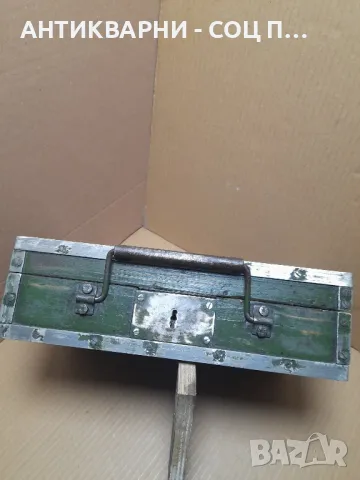 Стар Дървен Куфар., снимка 3 - Антикварни и старинни предмети - 48540951