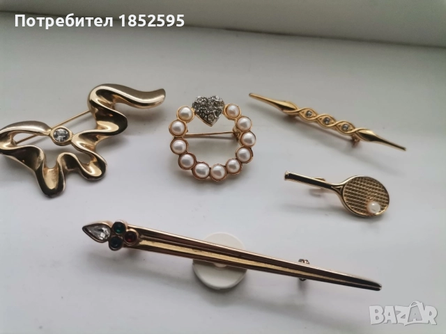 Лот Vintage брошки