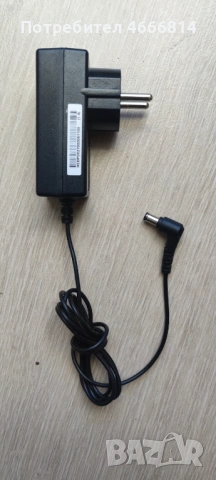 Адаптер LG 19V 1.7A, снимка 3 - Части и Платки - 54311166
