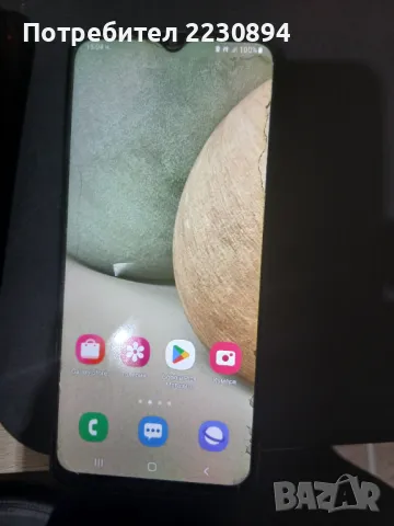 Смартфон Samsung Galaxy 12