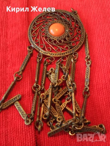 СТАРА СКЪПОЦЕННА ОРНАМЕНТИРАНА ОГЪРЛИЦА МАСИВЕН БРОНЗ с ШЛИФОВАН ЧЕРВЕН КОРАЛ АРТ ДЕКО БИЖУ 26927, снимка 2 - Антикварни и старинни предмети - 34896286
