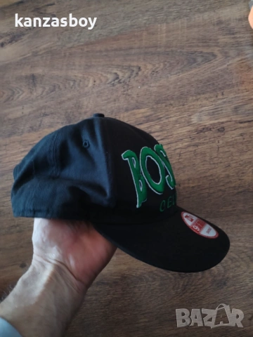 New Era Boston Celtics - мъжка колекционерска шапка 100% оригинал универсален размер, снимка 3 - Шапки - 54254295