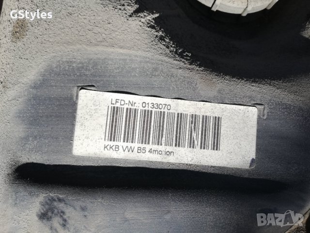 резервоар за пасат 5.5 4мотион , снимка 4 - Части - 30650189