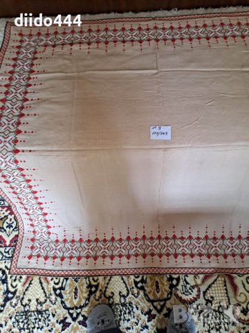 Бродирана покривка за маса № 9