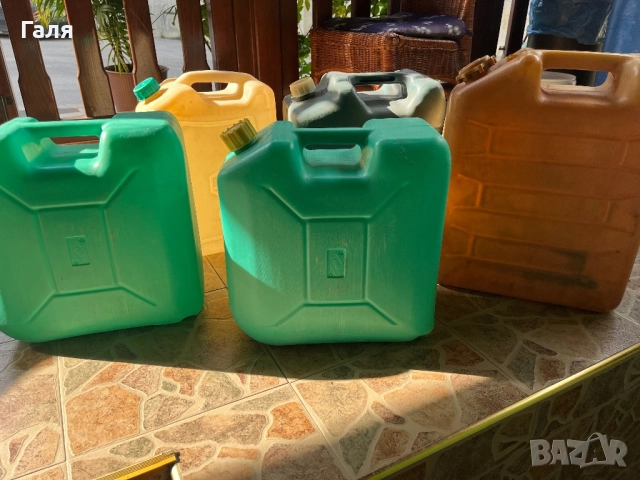 Пласмасови туби