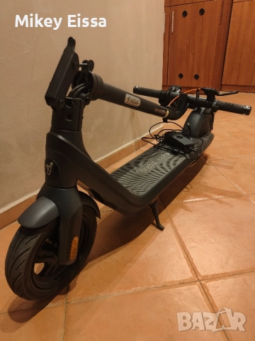Тротинетка Ninebot E2 Pro, снимка 10 - Велосипеди - 52328645