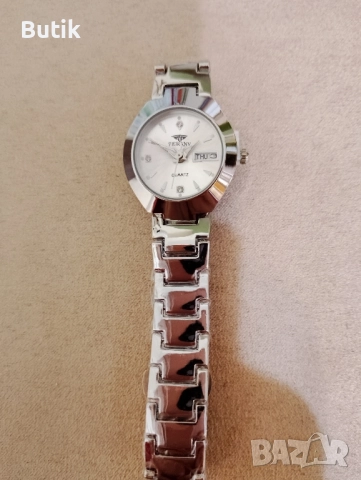 Дамски часовник , снимка 2 - Дамски - 52460298