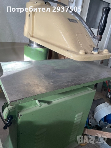 Щанц машина Schon, снимка 3 - Други машини и части - 52934155