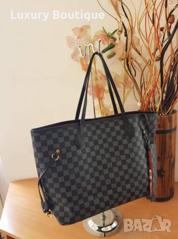 Черна чанта Louis Vuitton , снимка 3 - Чанти - 32009293