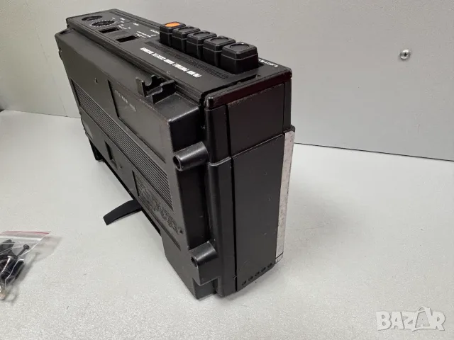 За части! FM/MW Радио Касетофон HITACHI TRK-5300, снимка 11 - Радиокасетофони, транзистори - 55950598
