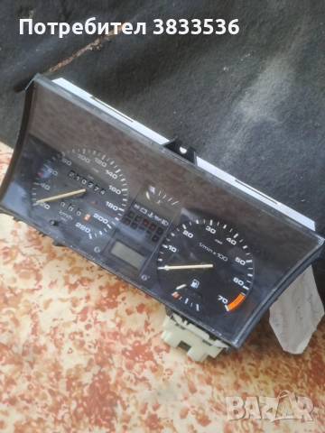 1 Буксов скоростомер със обортомер/ километражен уред за VW Golf / Jetta mk2 Бензин, снимка 3 - Части - 51503947