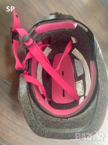 Каска с протектори за момиче, снимка 3 - Други - 40756520