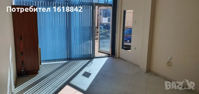 Давам под наем офис-търговско помещение, снимка 2 - Офиси - 49396330