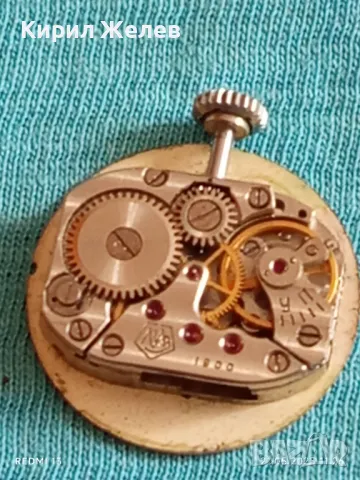 Стар механичен часовник дамски Лъч СССР за части ремонт КОЛЕКЦИЯ 48007, снимка 8 - Антикварни и старинни предмети - 50372619
