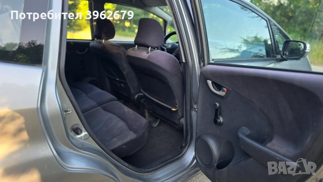 Honda jazz 1.4 i, снимка 10 - Автомобили и джипове - 53119077