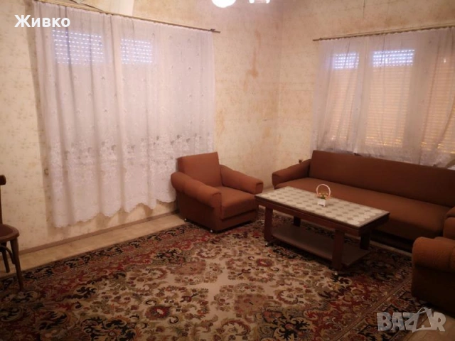 Продавам къща в село Милево, снимка 11 - Къщи - 54008734
