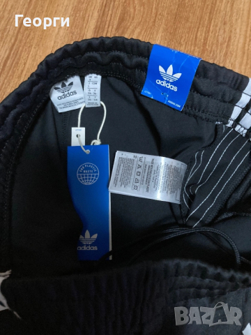 Оригинална долнище Adidas , снимка 5 - Спортни дрехи, екипи - 53381256