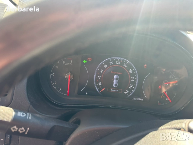 Opel insignia, снимка 7 - Автомобили и джипове - 51812916