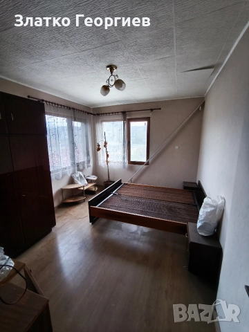 Собственик продава етаж от къща в гр. Велики Преслав , снимка 2 - Етаж от къща - 52946981