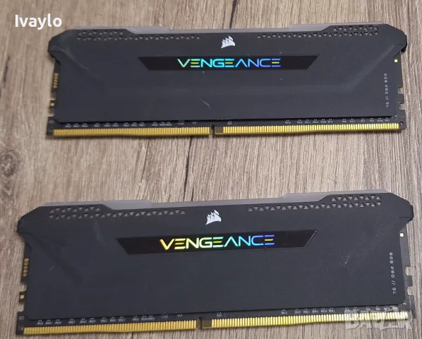 Vengeance PRO SL RGB Black 16GB(2x8), снимка 1